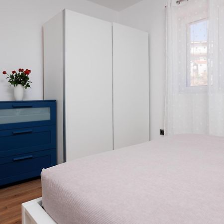 Summer Breeze Apartment - Quiet Place With A Spectacular View And A Garden Šibenik Екстериор снимка