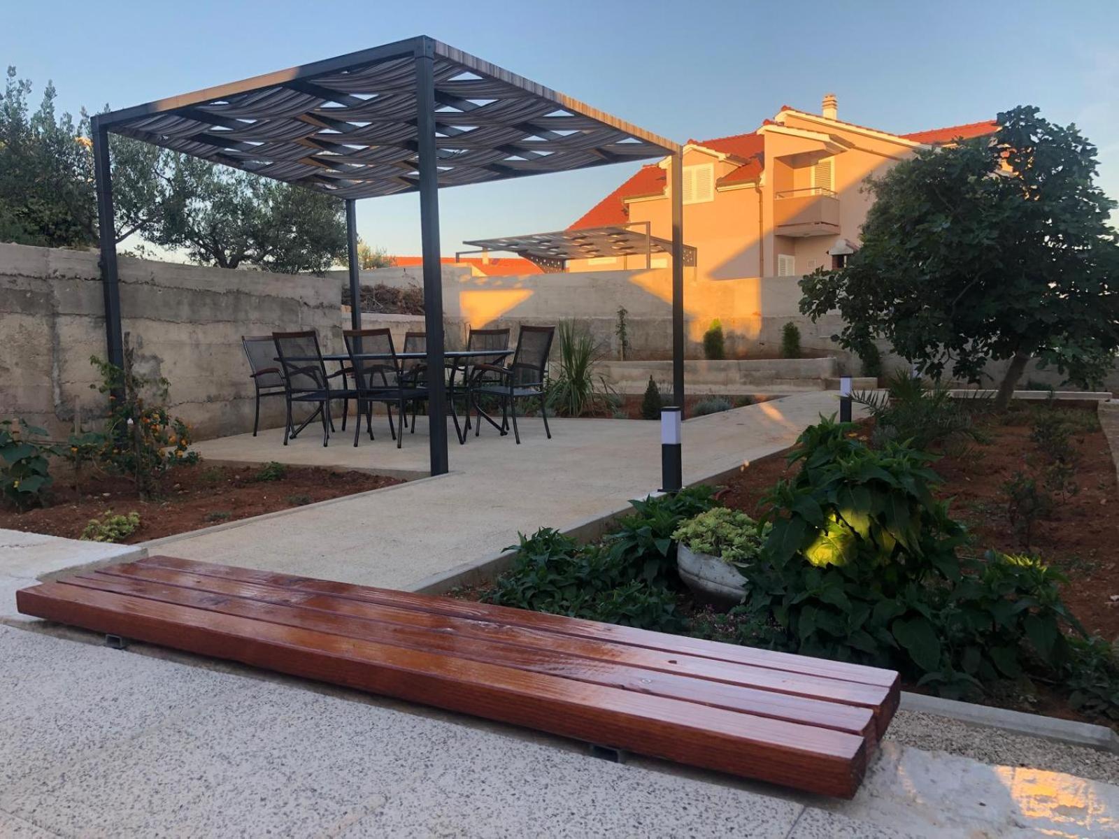 Summer Breeze Apartment - Quiet Place With A Spectacular View And A Garden Šibenik Екстериор снимка