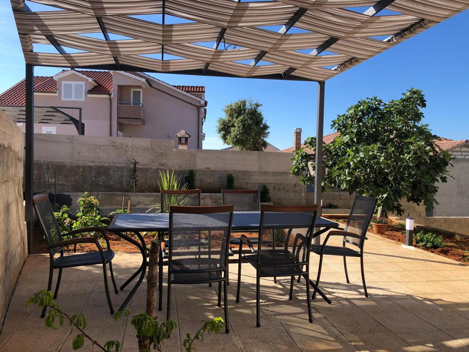 Summer Breeze Apartment - Quiet Place With A Spectacular View And A Garden Šibenik Екстериор снимка